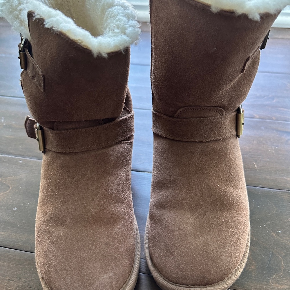 BooRoo Winter Boots size 8